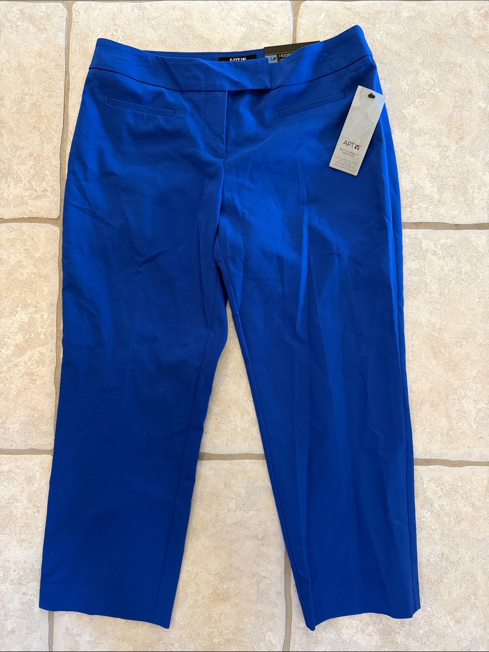 Apt. 9 Women's Cropped Pants in Royal/Cobalt Blue
